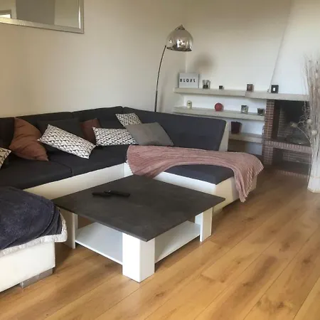 Lägenhet 2